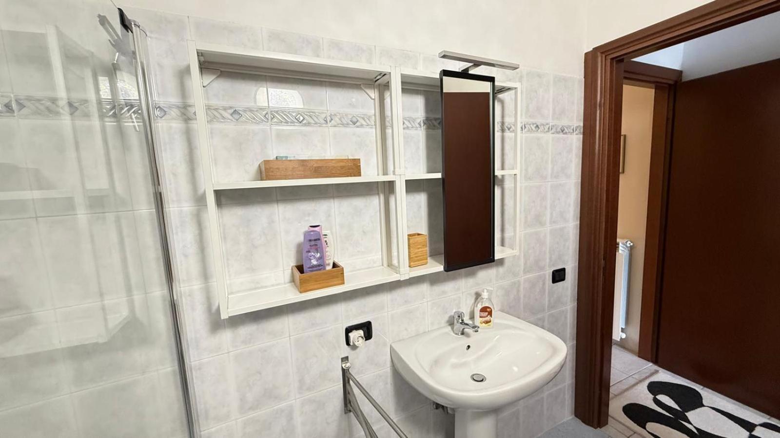 1-Bedroom Apartment Bello Posto Acquaseria المظهر الخارجي الصورة